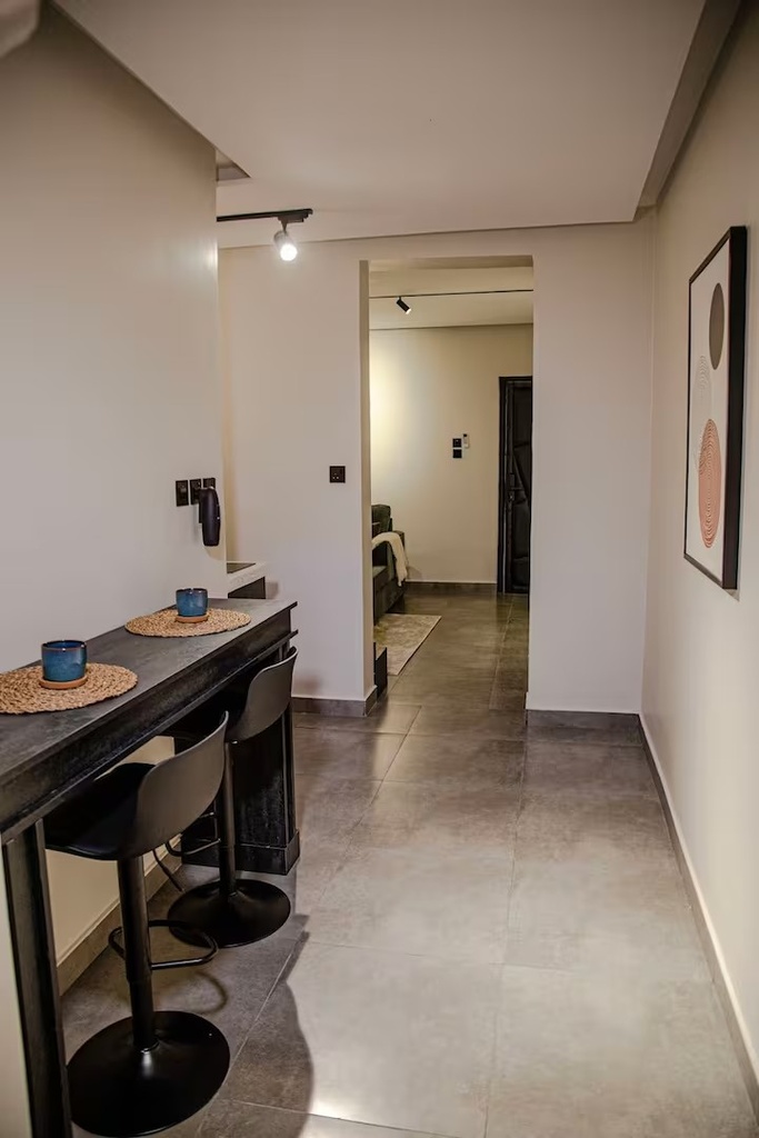 شقة بإطلالة بحرية | تلفزيون 65 بوصة - Additional